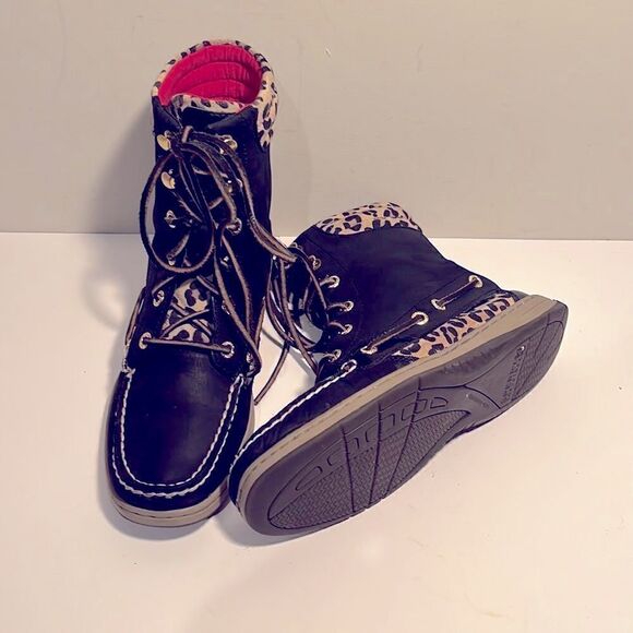 Vintage leather Sperry boots - Picture 1 of 4